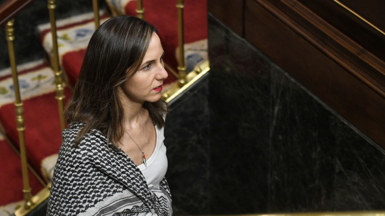 La secretaria general de Podemos, Ione Belarra, a su salida de una sesión plenaria en el Congreso de los Diputados. EP.