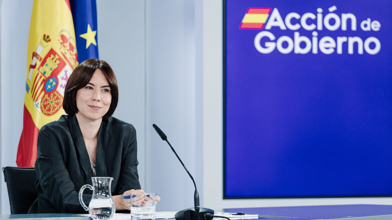 La ministra de Ciencia, Innovación y Universidades, Diana Morant, durante una rueda de prensa posterior a la reunión del Consejo de Ministros. EP.