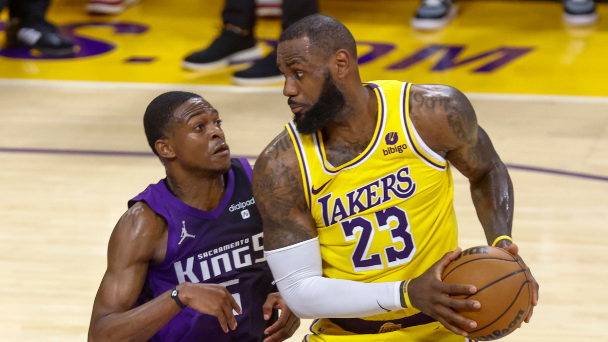 Lebron James, durante un partido con los Lakers. EP