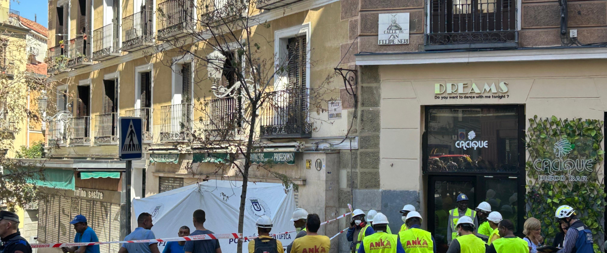 Un trabajador del edificio derrumbado en el centro de Madrid: “Había compañeros dentro”