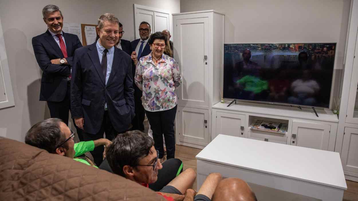 Page visita las viviendas para personas con discapacidad de APANAS en Toledo. JCCM.