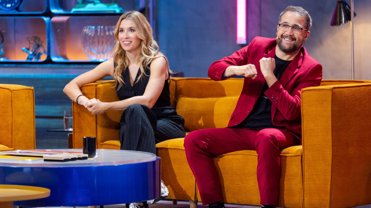 Eva Soriano y Anibal Gómez en 'Cuánto, cuánto, cuánto'. TVE