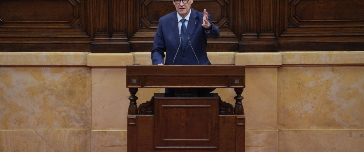 Illa echa en cara a Vox que cuando ha tenido ocasión de gobernar lo que ha hecho ha sido abdicar