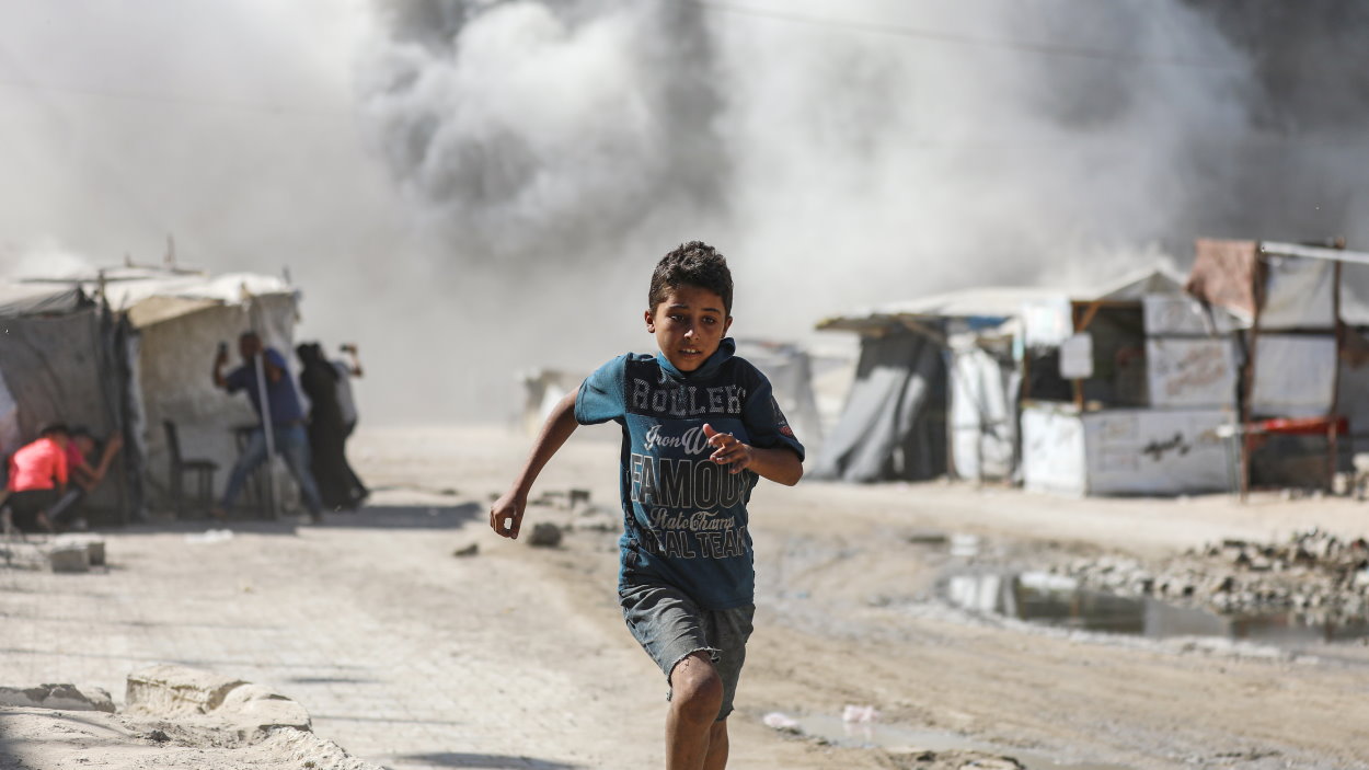 Júbilo contenido en Palestina y ambigüedad en Israel ante la firma de la primera fase del acuerdo de paz. EP.