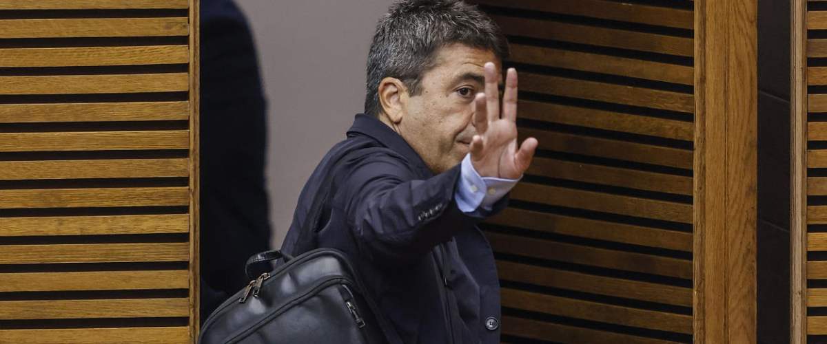 Mazón no sobrevive una encuesta: el 71% de valencianos y el 57% de votantes del PP en la Comunitat piden su dimisión