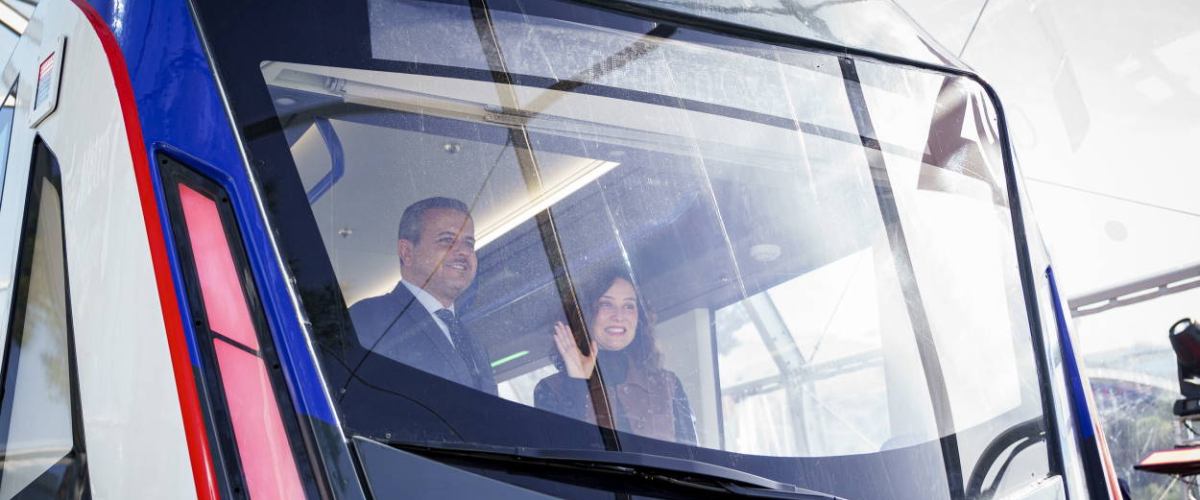 Transportes desmiente el bulo de Ayuso para justificar el colapso de Metro: recibió más de 100 millones hace meses