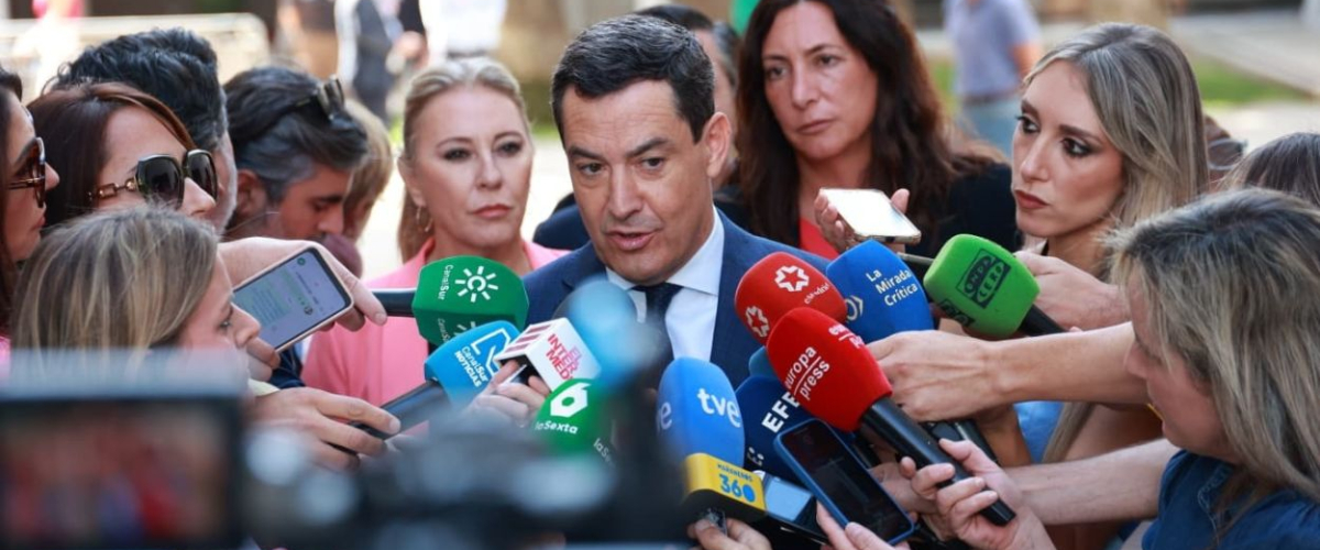 Moreno se agarra al bulo sobre el protocolo de 2011 para no asumir responsabilidades en la crisis del cribado del cáncer de mama Moreno se agarra al bulo sobre el protocolo de 2011 para no asumir responsabilidades en la crisis del cribado del cáncer de mama