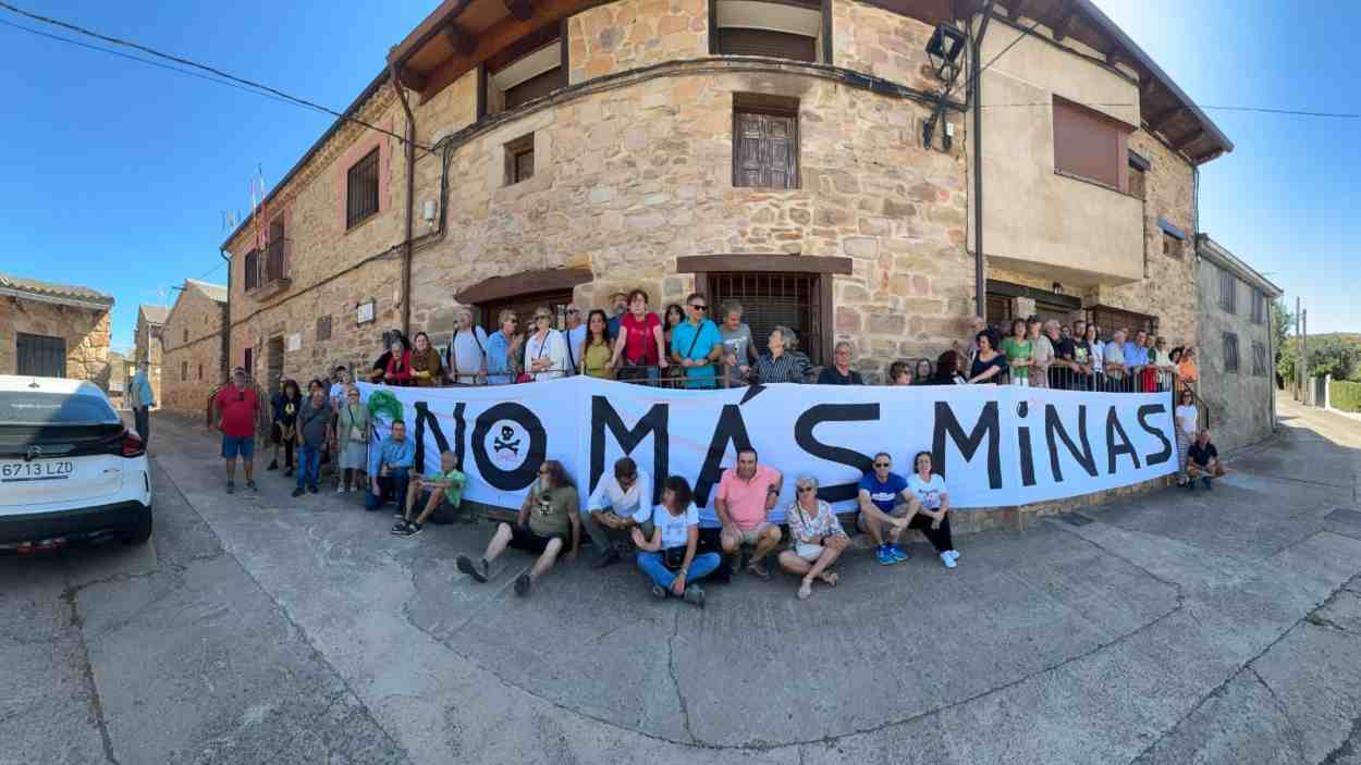 Protestas vecinales en Guadalajara contra la minería. Ecologistas en Acción.