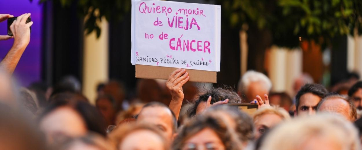 Los médicos andaluces hablan: la dimisión de la consejera no resuelve el problema de la falta de médicos