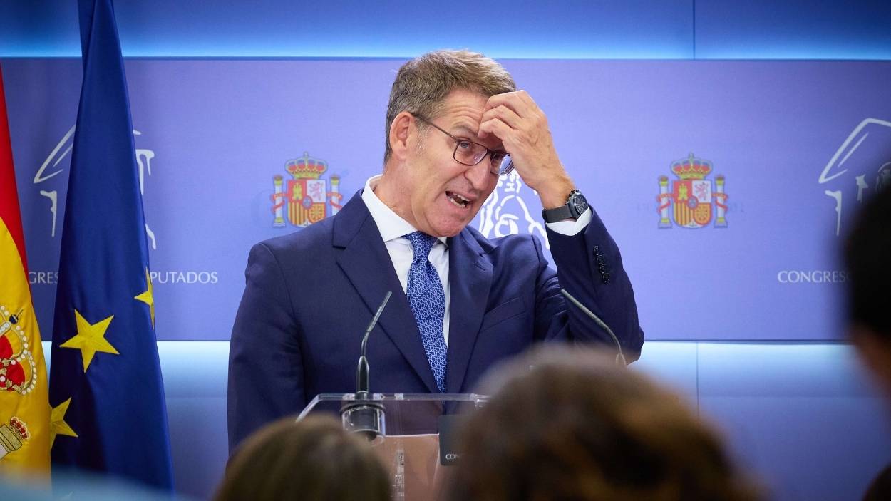 El presidente del PP, Alberto Núñez Feijóo, durante una rueda de prensa. EP/Archivo.