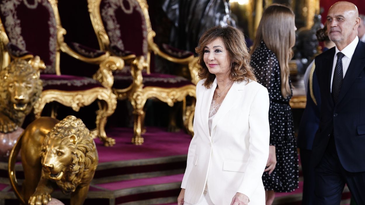 Ana Rosa en recepción en el Palacio Real por el Día de la Fiesta Nacional. EP