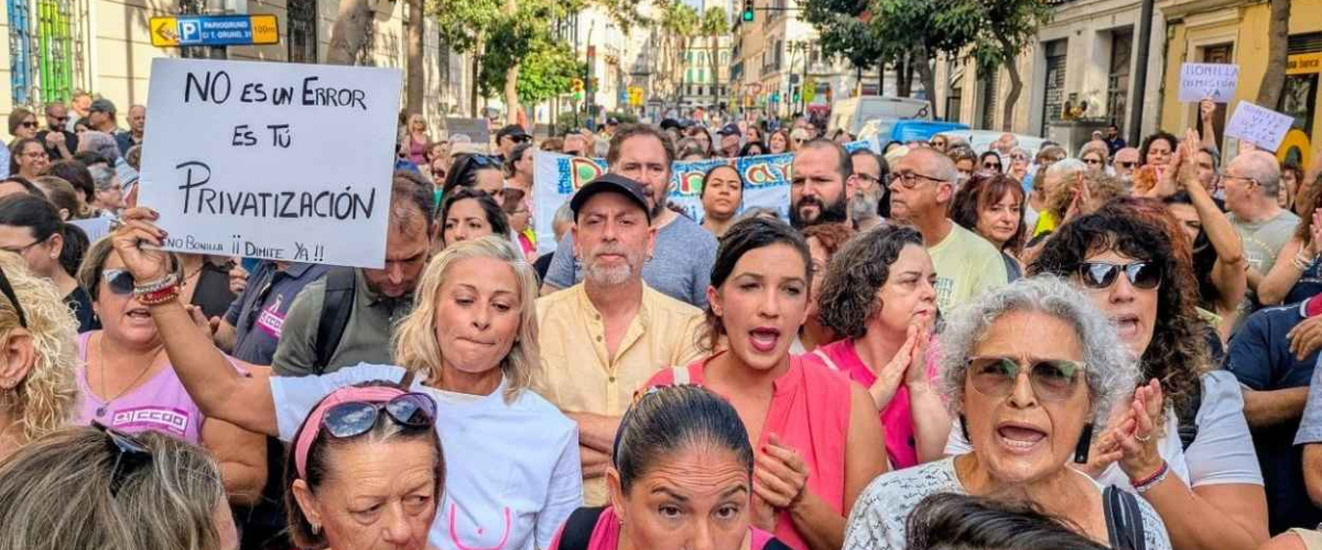 Toda la izquierda andaluza exige ya la dimisión de Moreno Bonilla por la crisis de las mamografías