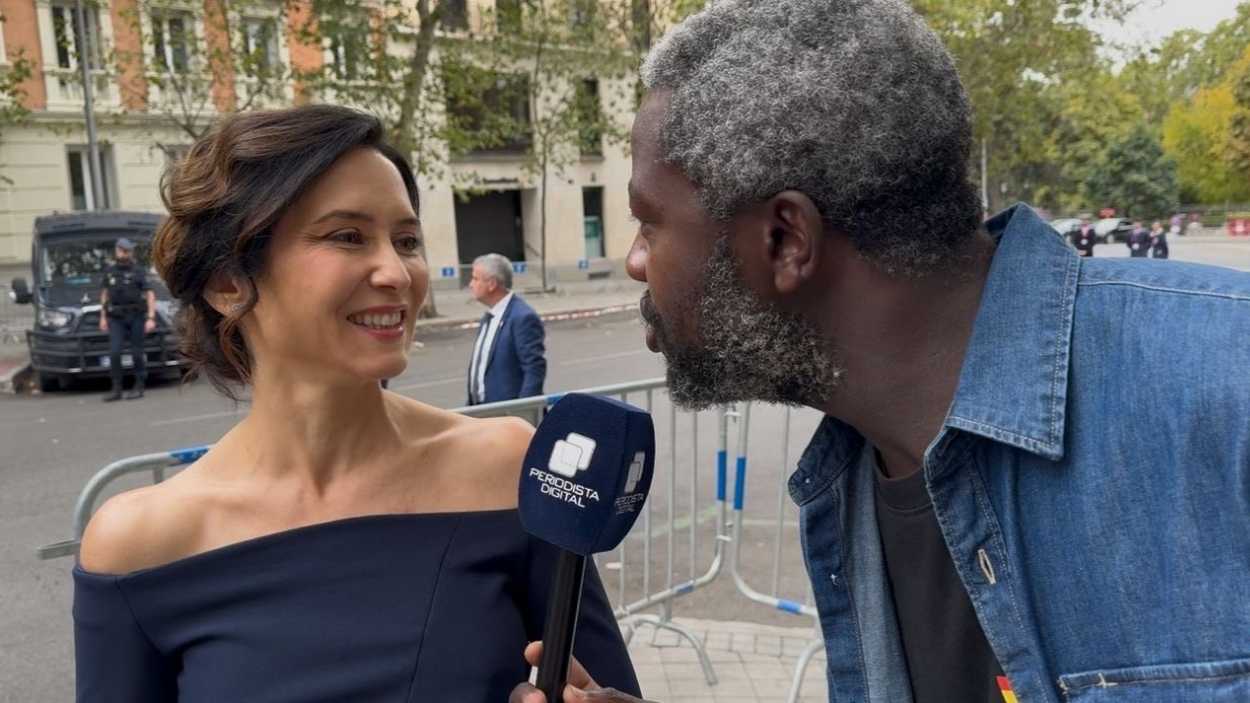 Isabel Díaz Ayuso y Bertrand Ndongo. Redes.
