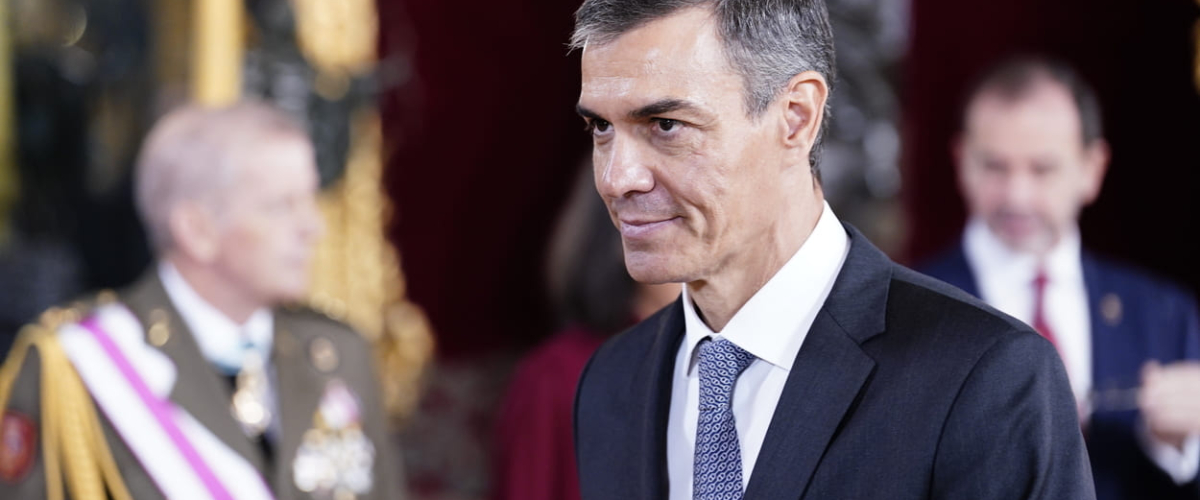 Un periodista pone el foco en este detalle de Sánchez durante el 12 de Octubre: "Así es como un líder de izquierdas..."