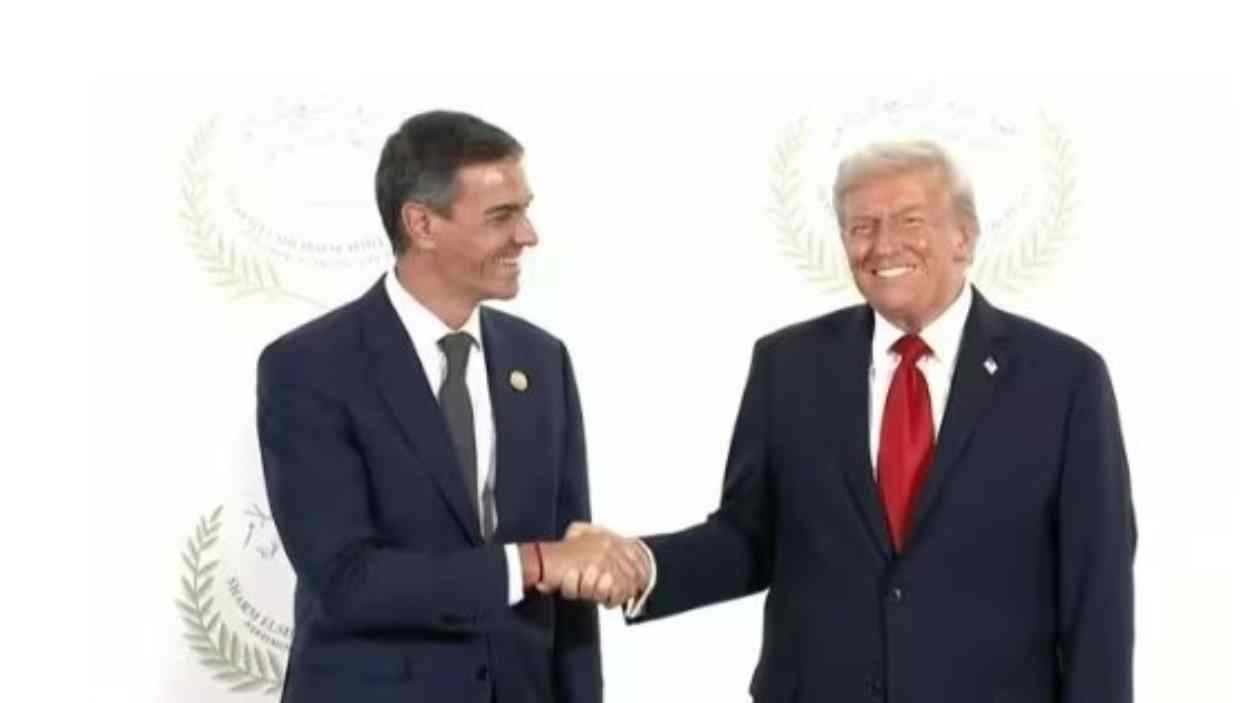 Trump y Sánchez en Egipto. EP