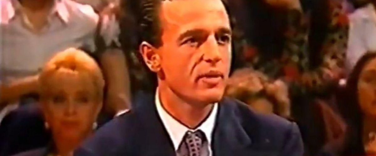 Así reconocía Alessandro Lequio que era un maltratador en 'Tómbola': los bofetones 'light' del tertuliano de Telecinco