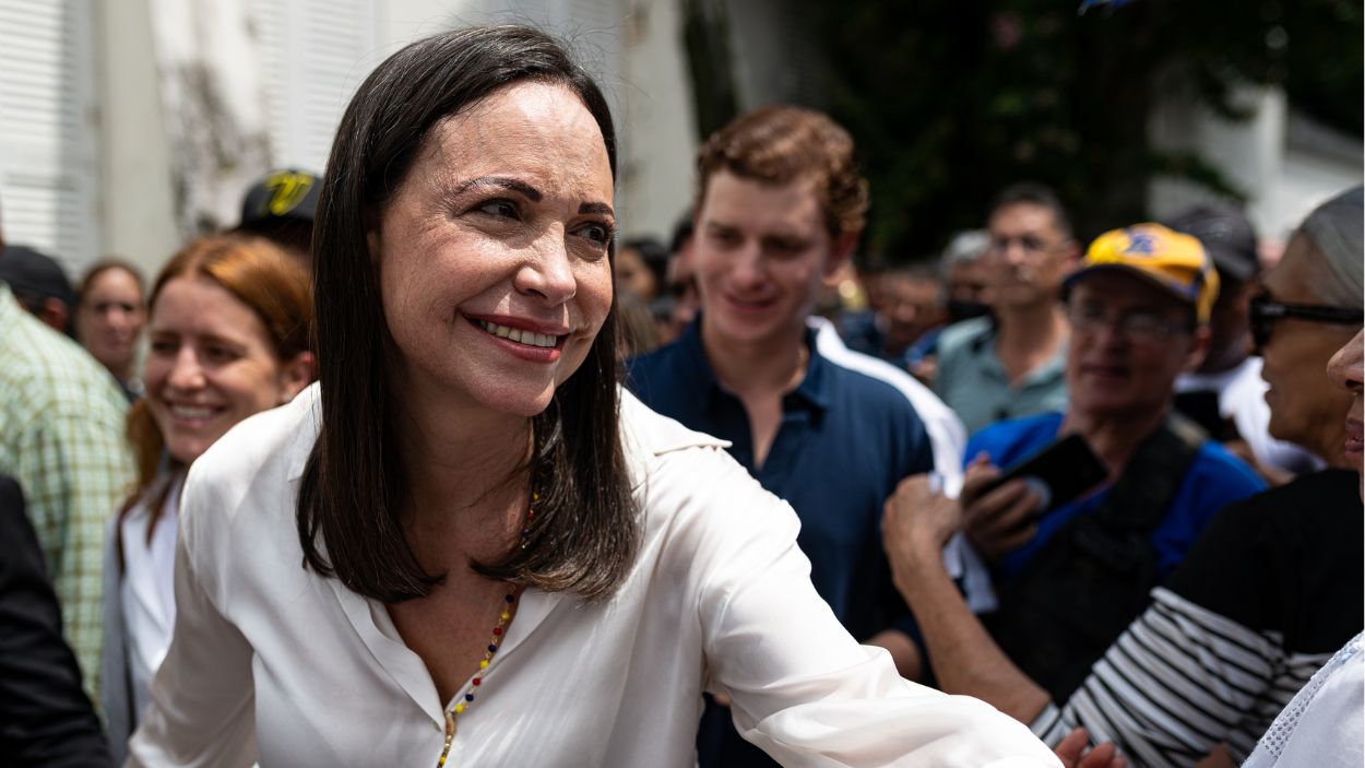 María Corina Machado en las calles de Venezuela