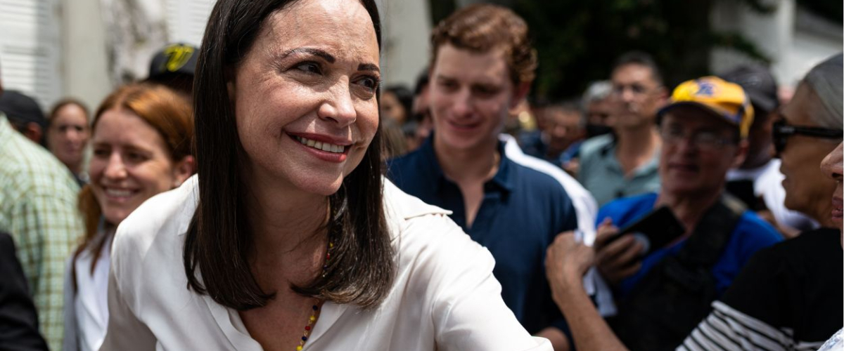María Corina Machado asegura en una entrevista con el hijo de Trump que quiere privatizar el petróleo venezolano y que EEUU gane “mucho dinero”