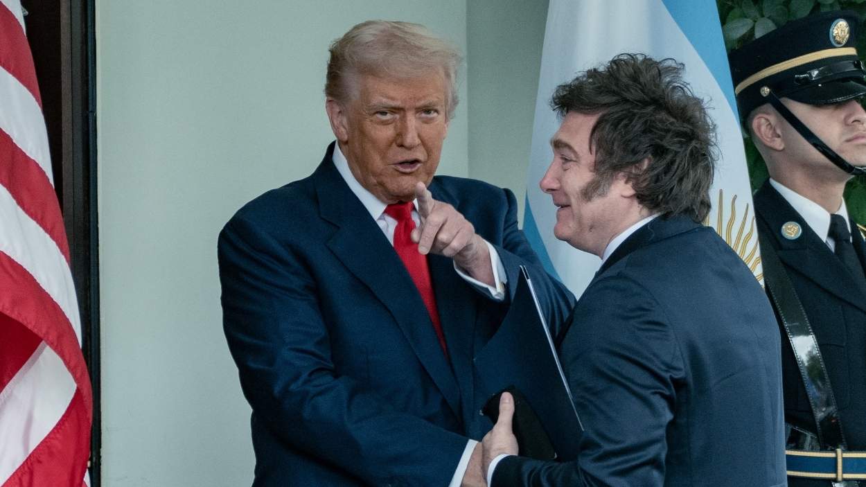 Donald Trump y Javier Milei, durante un encuentro en la Casa Blanca. EP.