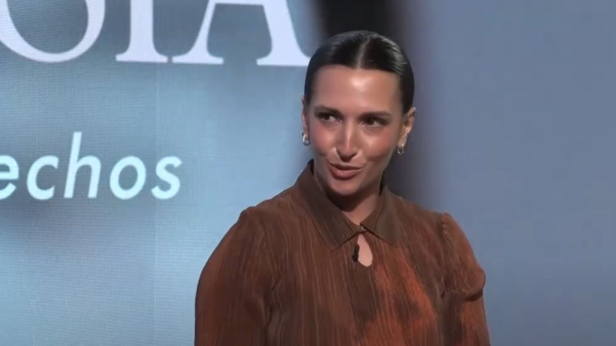 La nutricionista Marta Marcé durante la Mesa Redonda de Menopausia: Sanidad, Igualdad y Derechos