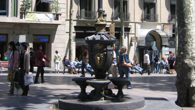 Fuente de Canaletas. Por Darz Mol Trabajo propio, CC BY SA 3.0, https commons.wikimedia.org w index.php curid=916200 Fuente de Canaletas. Por Darz Mol Trabajo propio, CC BY SA 3.0, https commons.wikimedia.org w index.php curid=916200