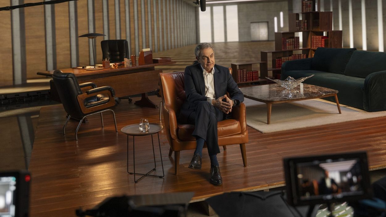 Zapatero en 'La última llamada'. MOVISTAR PLUS+
