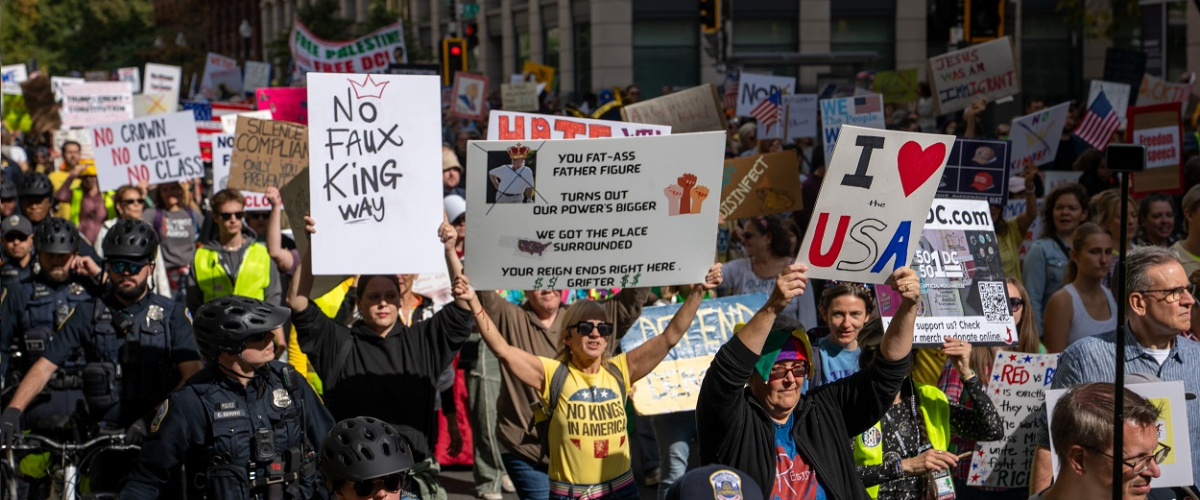 Millones de estadounidenses protestan contra Donald Trump en las calles de las principales ciudades del país