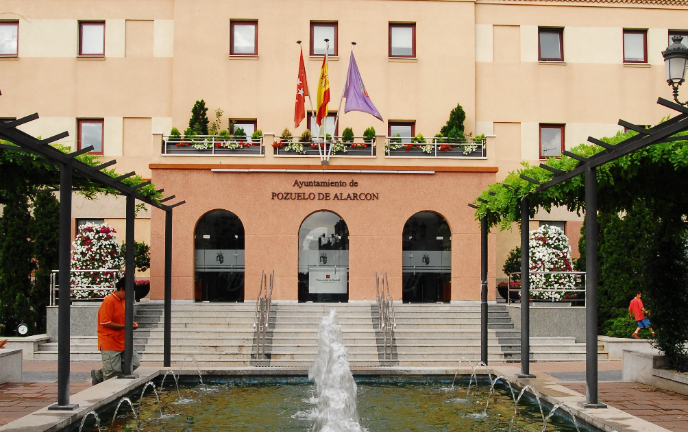 Fachada del Ayuntamiento de Pozuelo de Alarcón 