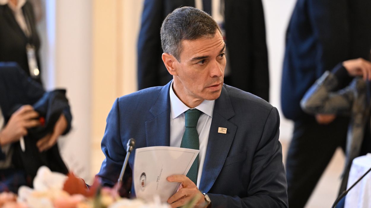 El presidente del Gobierno, Pedro Sánchez, participa en la primera sesión de trabajo de la Cumbre EU MED9 2025. EP.