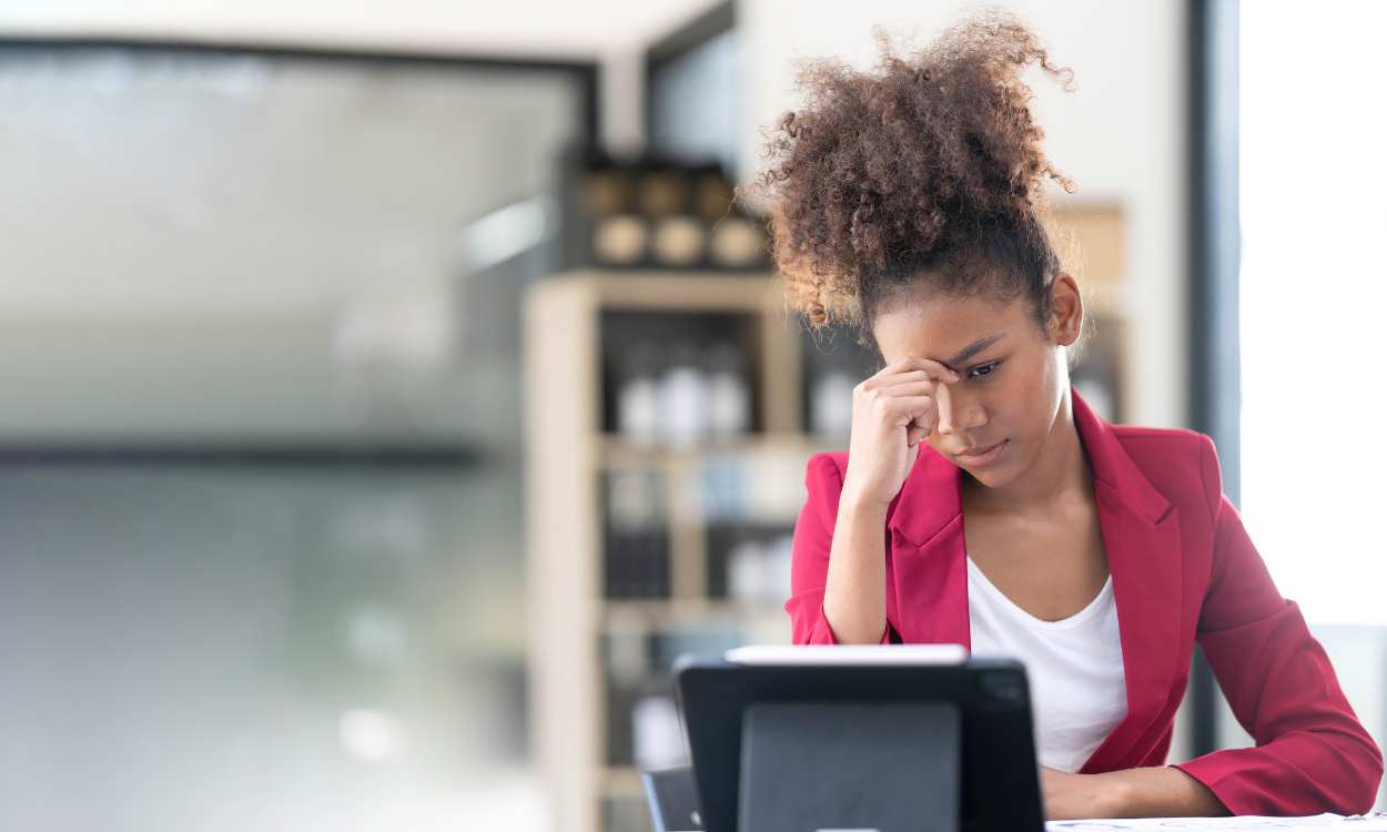 Adware: la amenaza silenciosa que secuestra tu pantalla y pone en peligro tu información