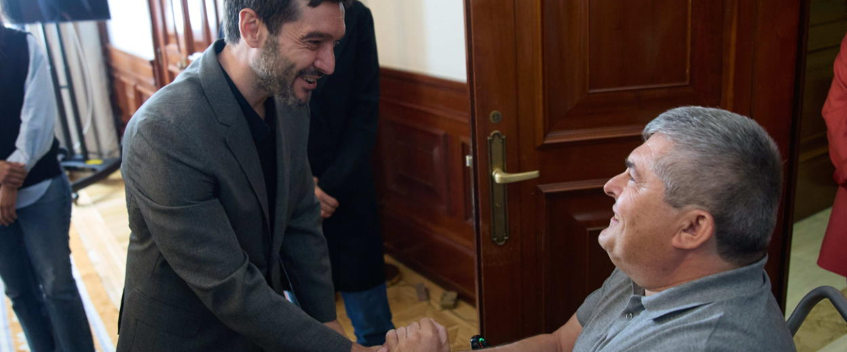 El Gobierno destina 500 millones para enfermos de ELA: "Cada paciente recibirá casi 10.000 euros al mes"