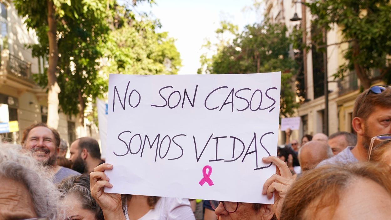 Movilización ciudadana por los fallos en el cribado del cáncer de mama en Málaga. EP.