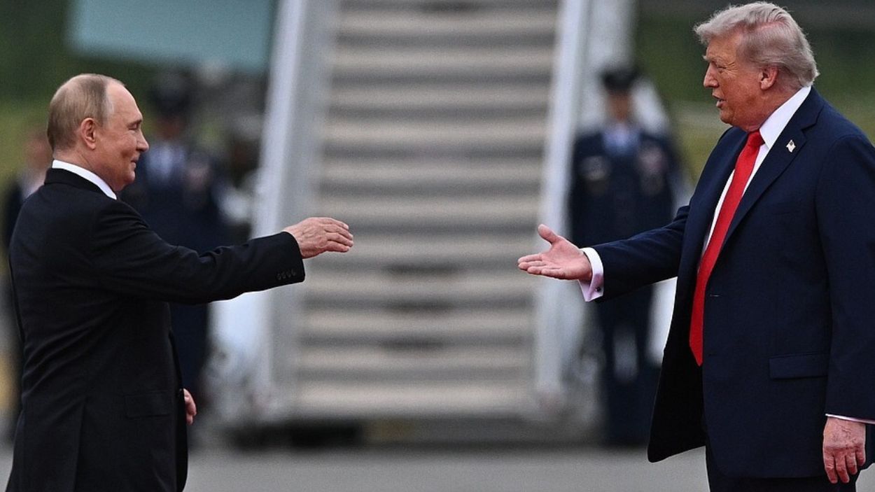 Vladimir Putin y Donald Trump en su última reunión en Alaska. EP.