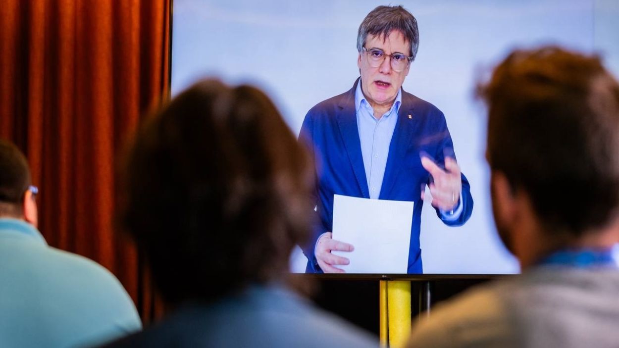 Puigdemont reivindica propuestas de "mirada larga" y no sucumbir a modas. EP Puigdemont reivindica propuestas de "mirada larga" y no sucumbir a modas. EP