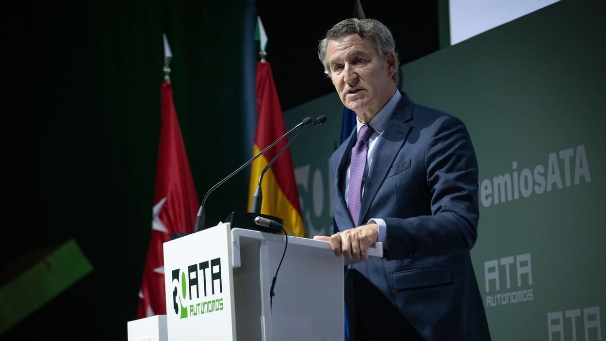El presidente del PP, Alberto Núñez Feijóo, durante la gala de los XXIV Premios Autónomo del Año, a 27 de octubre de 2025, en Madrid. EP. El presidente del PP, Alberto Núñez Feijóo, durante la gala de los XXIV Premios Autónomo del Año, a 27 de octubre de 2025, en Madrid. EP.
