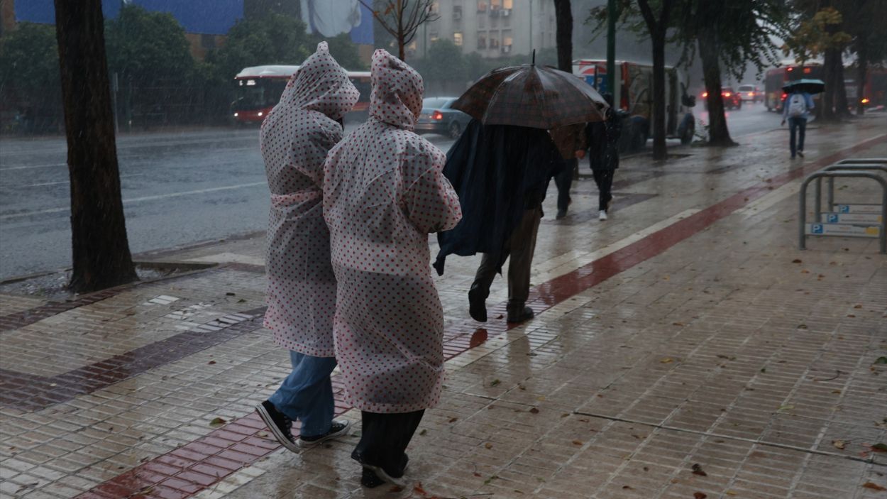 Sevilla bajo la tormenta / EP