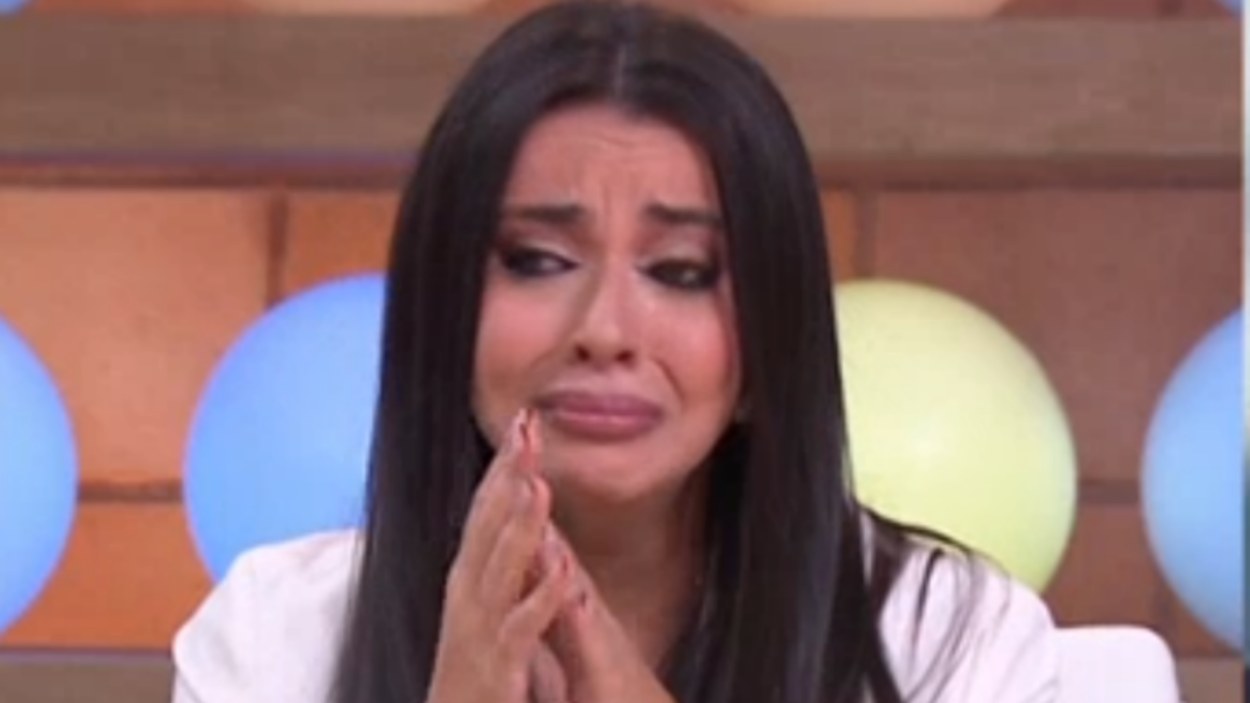 Sarah Santaolla, emocionada en 'Malas Lenguas' (RTVE)