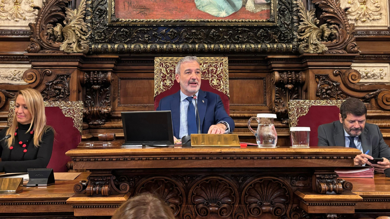 El alcalde de Barcelona, Jaume Collboni, durante el pleno del Ayuntamiento del 31 de octubre de 2025. EP El alcalde de Barcelona, Jaume Collboni, durante el pleno del Ayuntamiento del 31 de octubre de 2025. EP