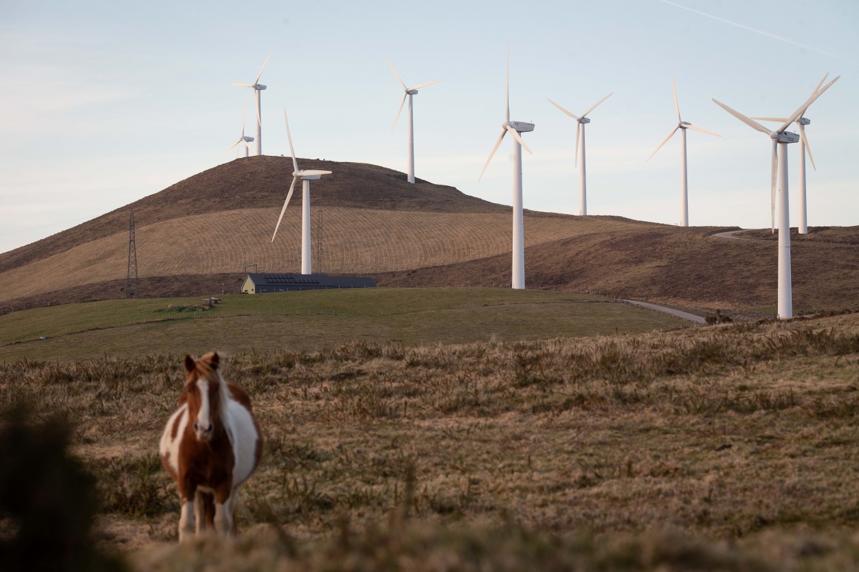 Imagen de uno de los parques eólicos situados en la provincia de Lugo (Foto: Europa Press).