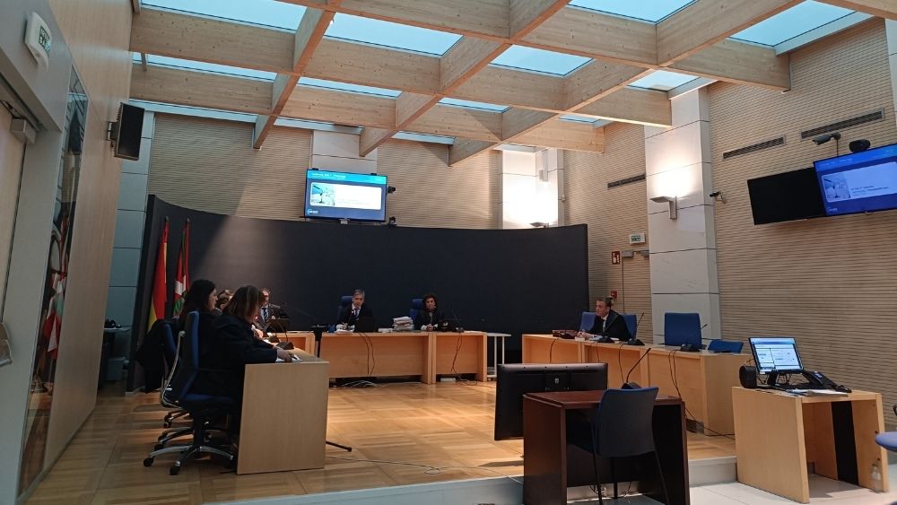 Juicio al masajista en San Sebastián por agresión sexual a tres menores. EP.