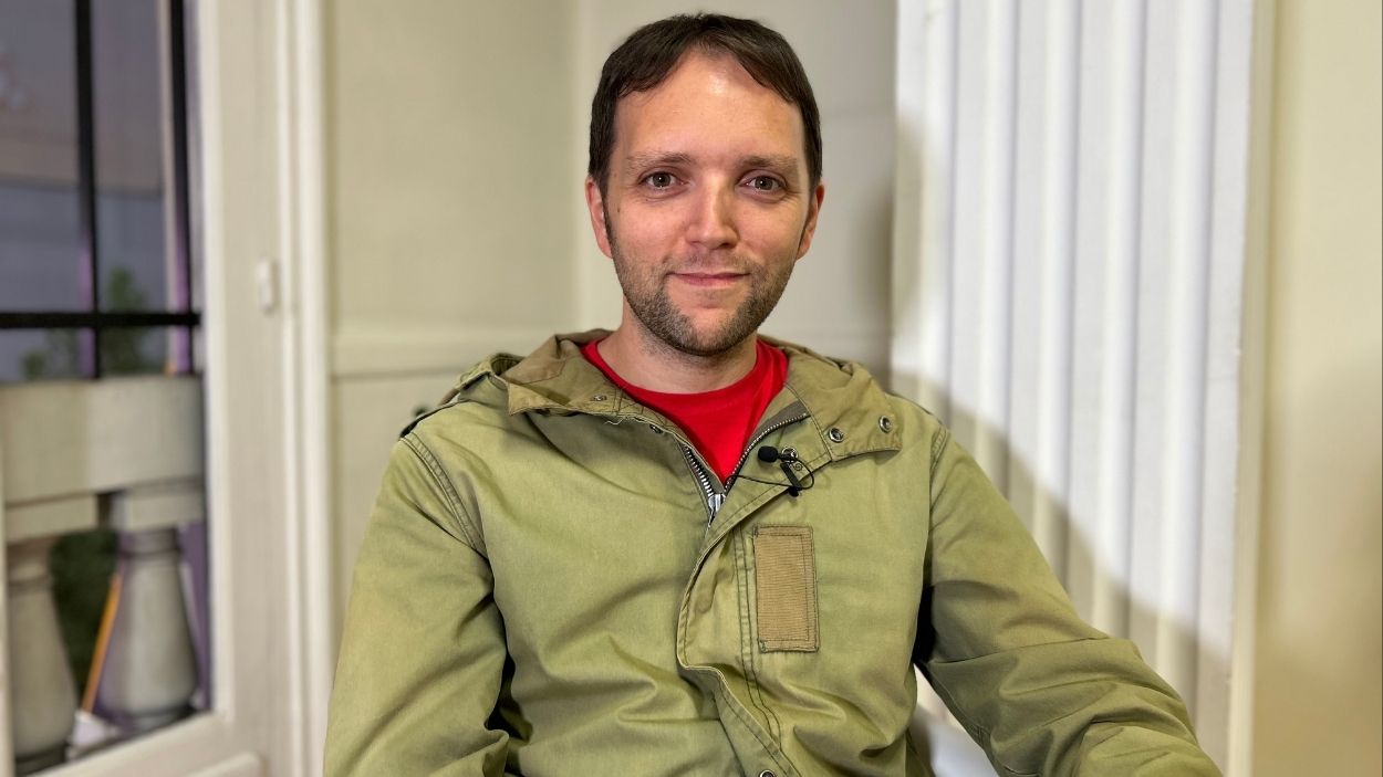 Rodrigo Fáez “El Sporting, Asturias, Oasis y el cachopo eso soy yo.”