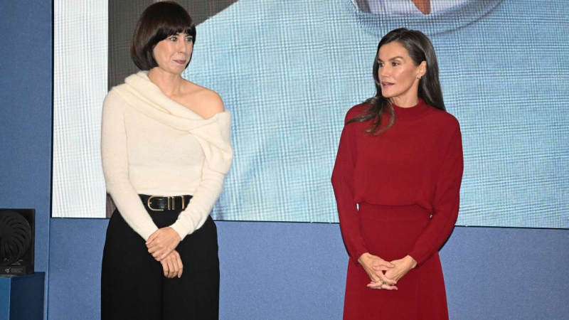 Diana Morant y la reina Letizia en los Premios Nacionales de Innovación y de Diseño 2024 y 2025. EP Diana Morant y la reina Letizia en los Premios Nacionales de Innovación y de Diseño 2024 y 2025. EP
