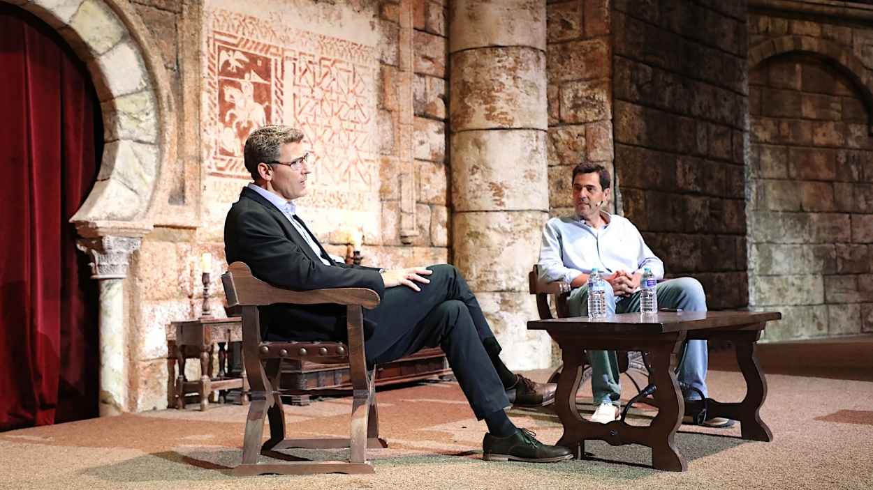 Víctor Manuel Martín López, director general de Eurocaja rural, en 'Kick-Off del Área B2B', celebrada en Puy Du Fou.