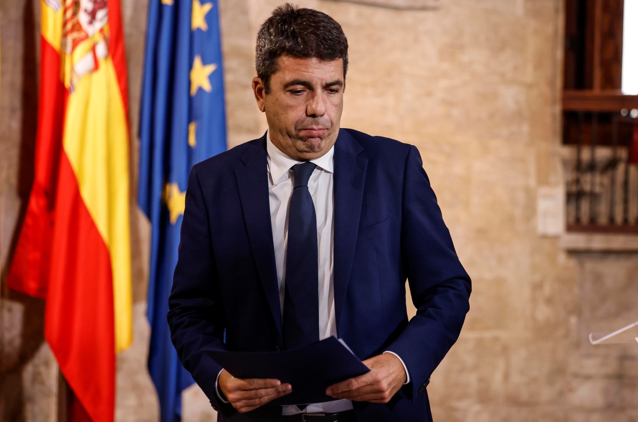 El presidente de la Generalitat valenciana, Carlos Mazón, durante la declaración institucional en la que anunció su dimisión. (Foto: EP)