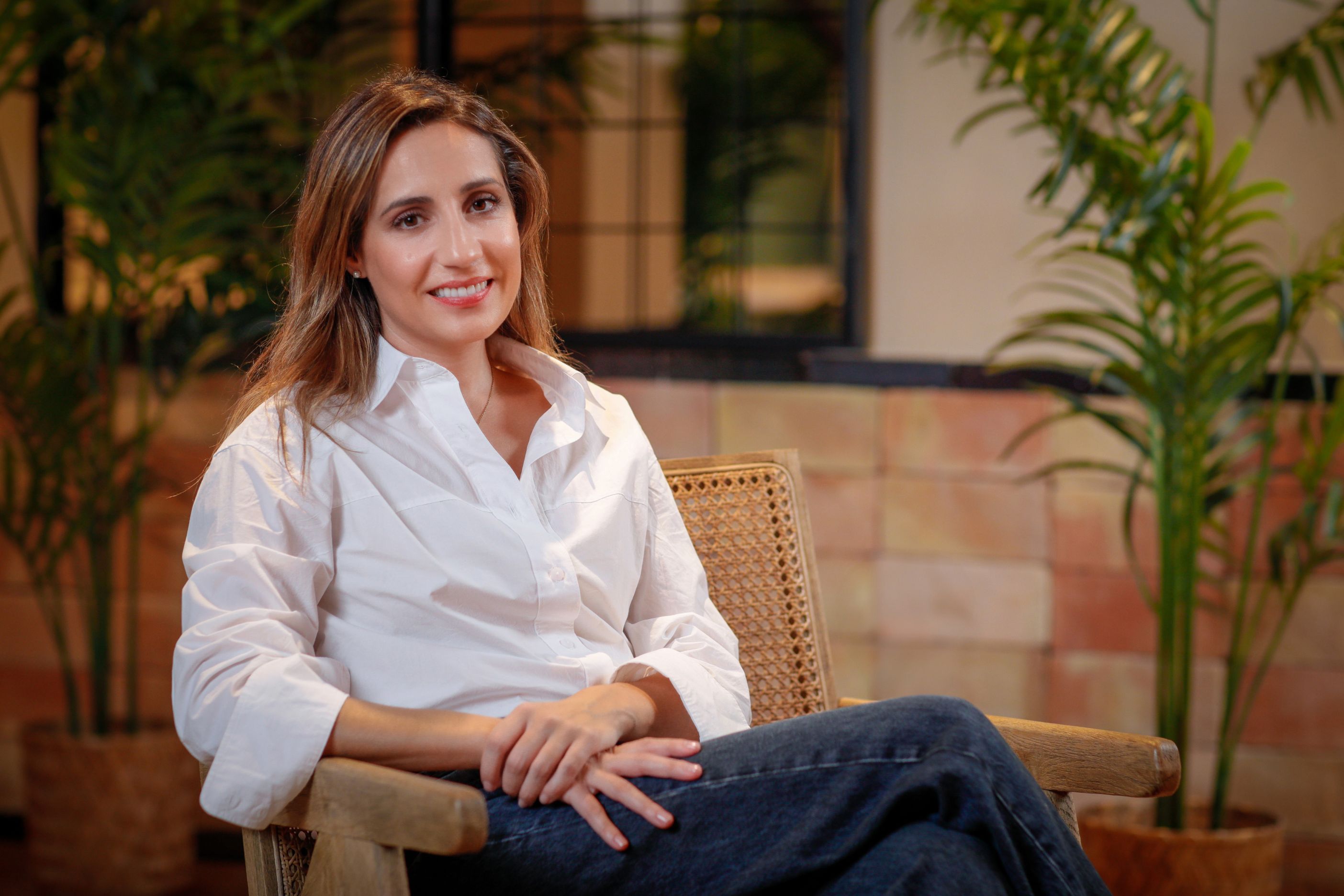 Ángela Banzas, finalista del Premio Planeta por la novela 'Cuando el viento hable' (Foto: Javier Ocaña)