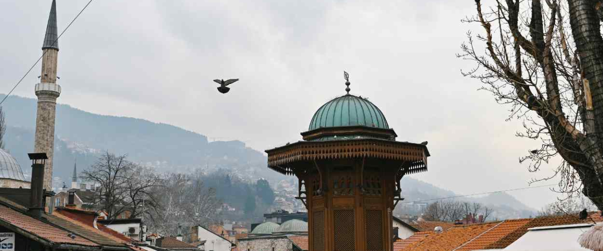 La Fiscalía de Milán investiga los ‘safaris’ de italianos a Sarajevo para matar a civiles durante la guerra de los 90 La Fiscalía de Milán investiga los ‘safaris’ de italianos a Sarajevo para matar a civiles durante la guerra de los 90