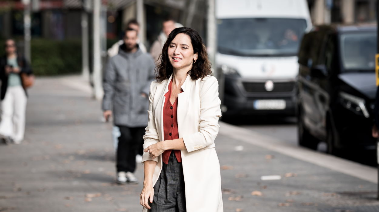 Ayuso defiende la migración para "limpiar casas, recoger cosechas y poner ladrillos". EP,