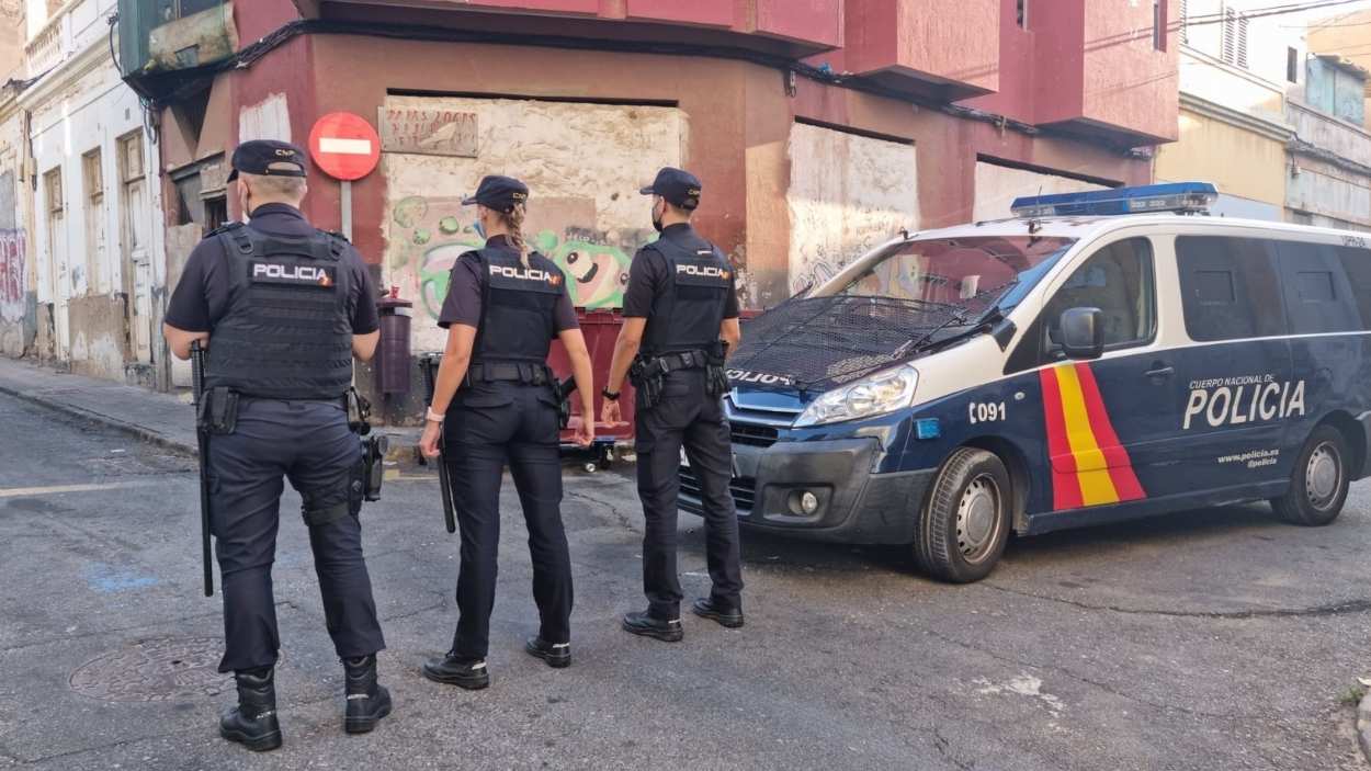 La Policía Nacional se despliega en la provincia de Las Palmas en una operación contra el tráfico de drogas. EP.