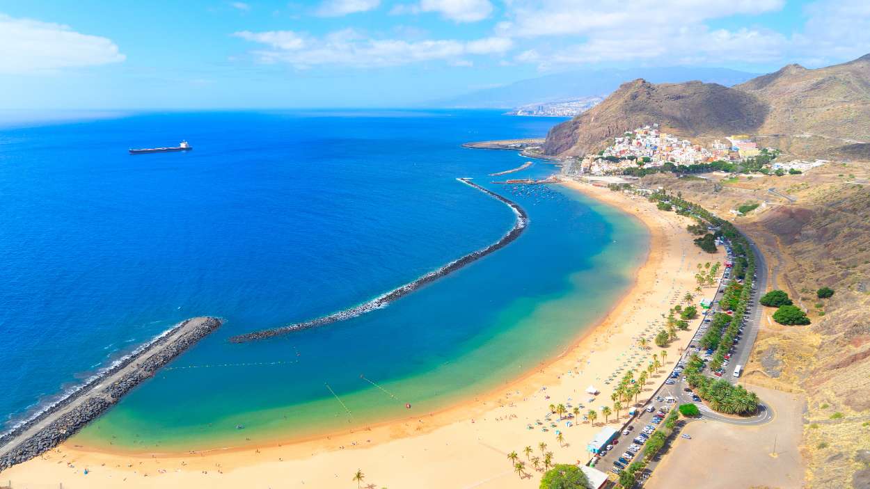 La Playa de las Teresitas, en Tenerife