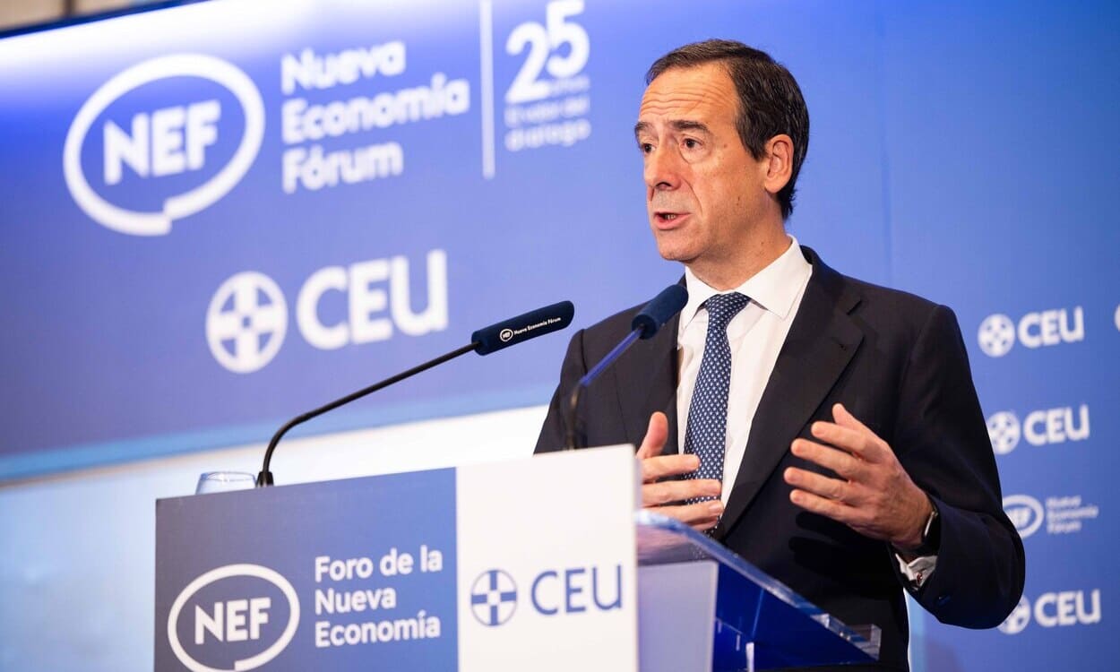 Gonzalo Gortázar, consejero delegado de CaixaBank, interviene en el Nueva Economía Fórum. CAIXABANK